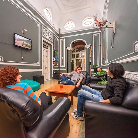 Hostel Alvear Córdoba Exteriér fotografie
